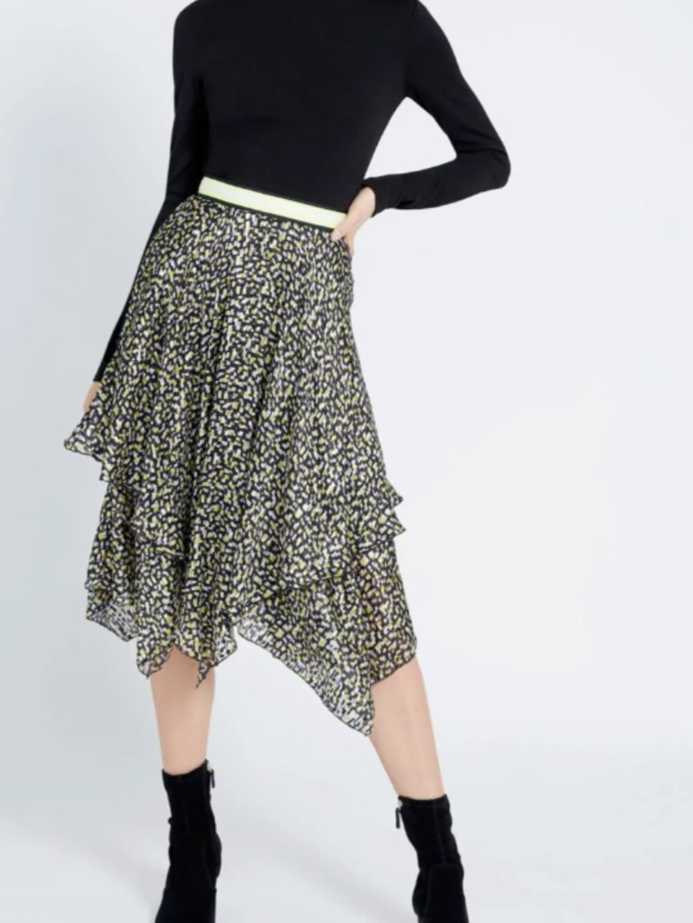 Alice + Olivia - Tarina Handkerchief Midi Skirt in Neon Yellow/Multi-Size 6